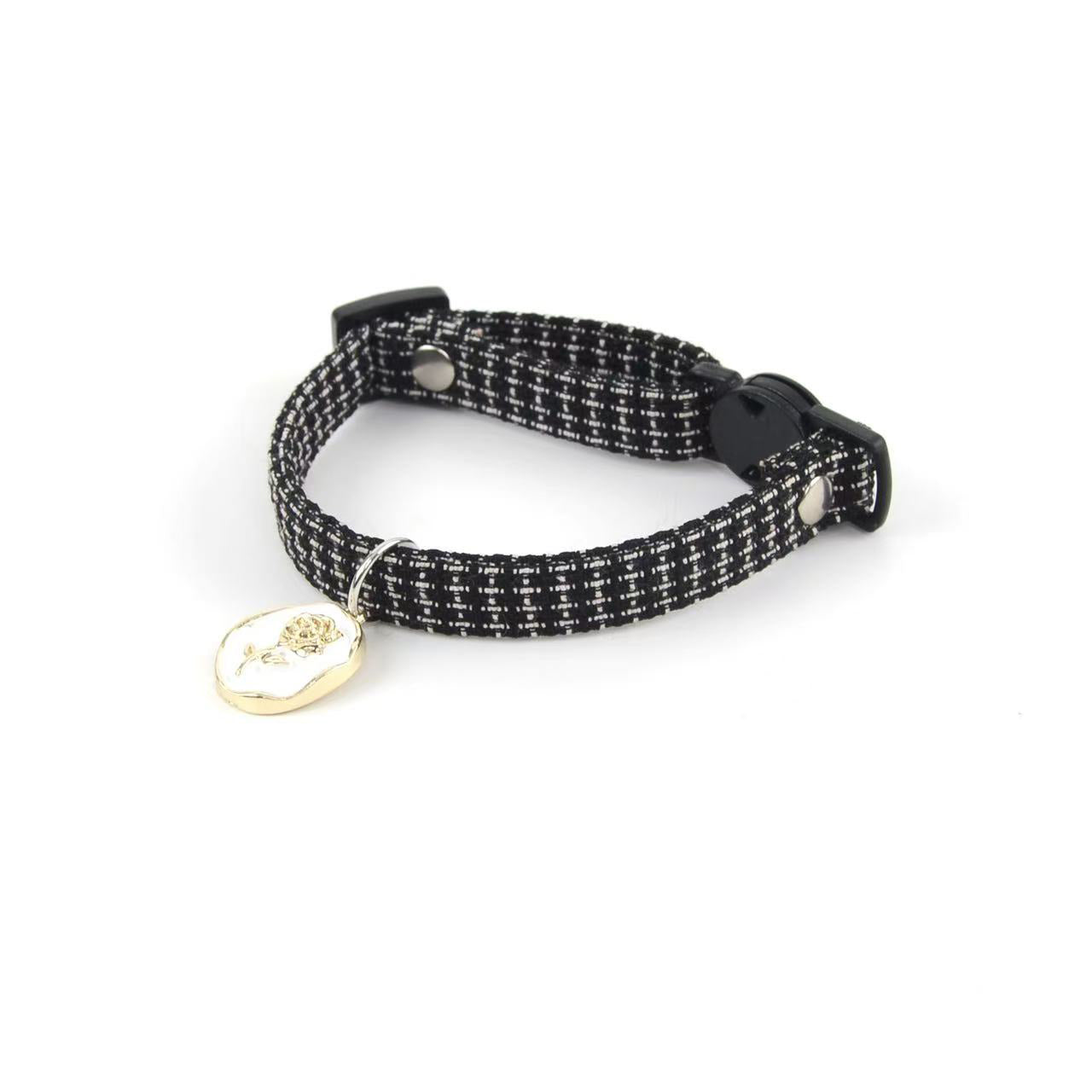 LIGHT LUXURY VINTAGE PET COLLAR