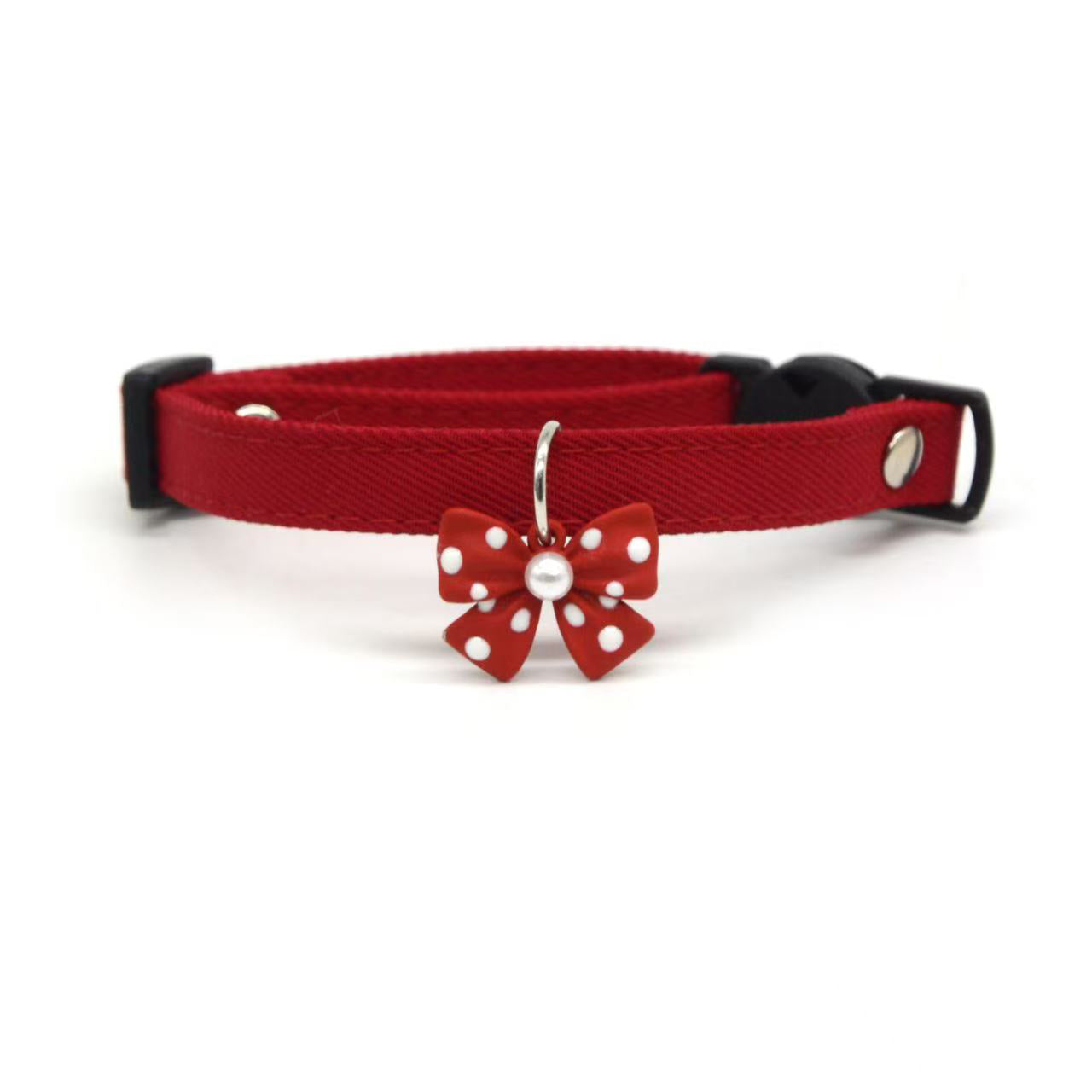 POLKA DOT BOW COLLAR